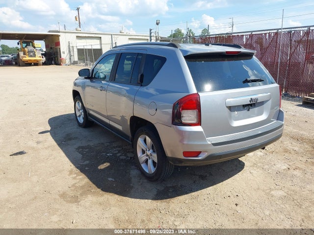 Jeep Compass Latitude 2016 1C4NJCEA4GD640804 Image 3