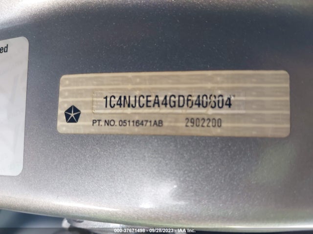 Jeep Compass Latitude 2016 1C4NJCEA4GD640804 Image 9