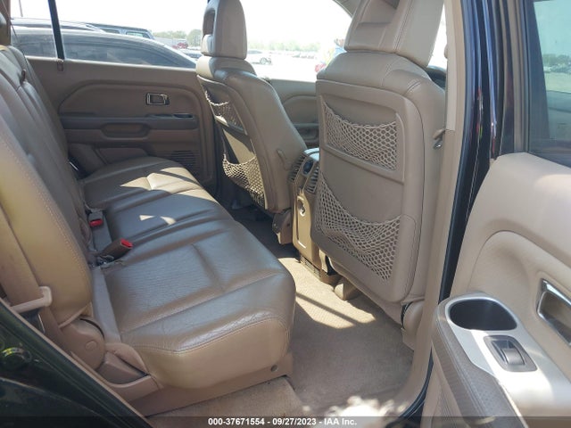 2004 HONDA PILOT EX VIN: 2HKYF185X4H608348