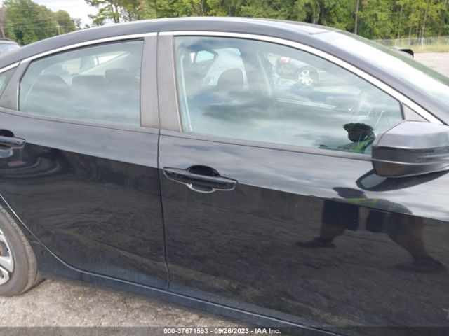 2HGFC2F52JH550699 Honda Civic Sedan Lx