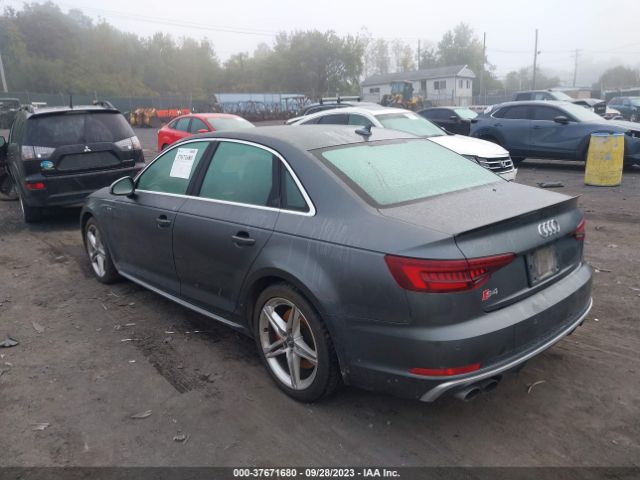 WAUB4BF43JA079014 Audi S4 Premium Plus