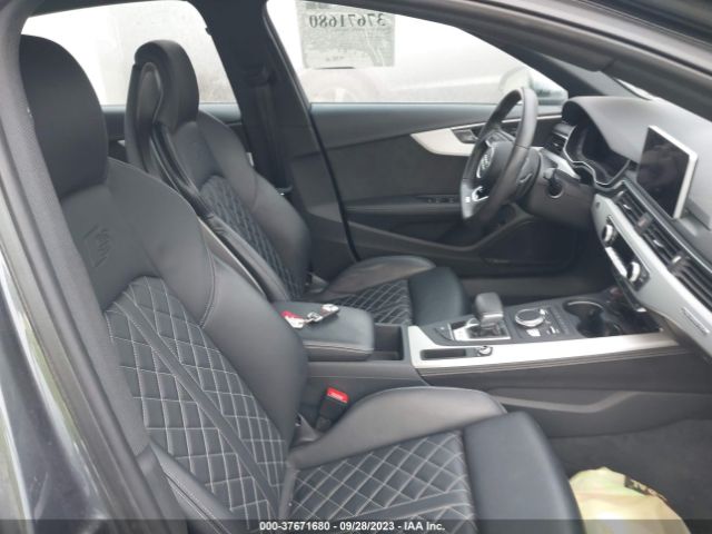 WAUB4BF43JA079014 Audi S4 Premium Plus