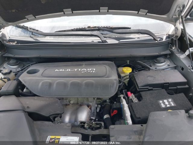 1C4PJLABXFW602181 Jeep Cherokee Sport