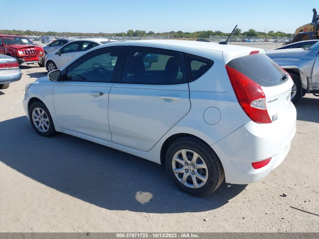 2013 HYUNDAI ACCENT GS VIN: KMHCT5AE6DU120925