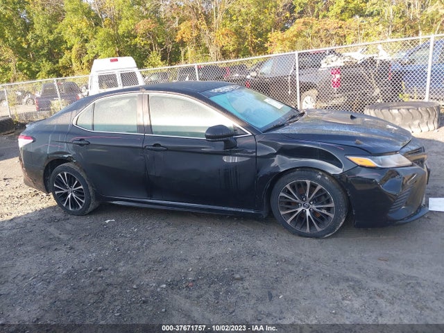 2018 TOYOTA CAMRY LE/SE/XLE/L VIN: 4T1B11HK5JU605512