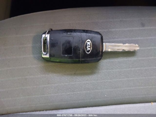 KNAFX4A67G5497154 KIA FORTE LX