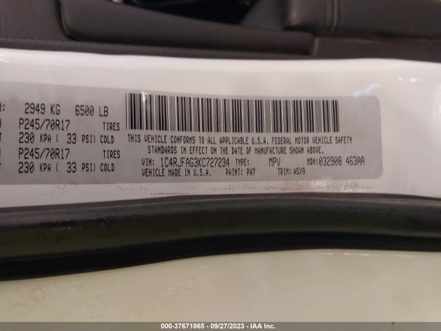 1C4RJFAG3KC727234 Jeep Grand Cherokee Laredo E