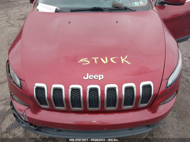 1C4PJMCSXEW180902 Jeep Cherokee Latitude