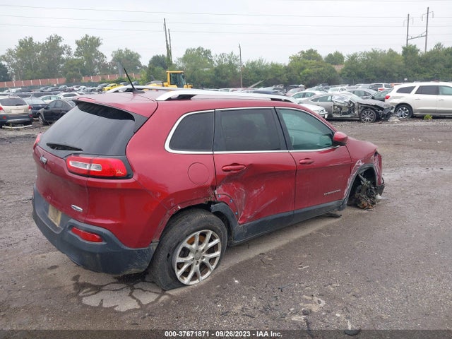 1C4PJMCSXEW180902 Jeep Cherokee Latitude