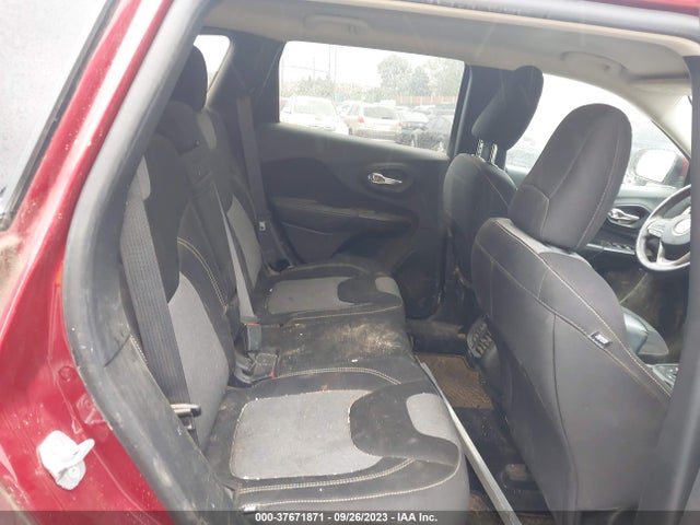 1C4PJMCSXEW180902 Jeep Cherokee Latitude