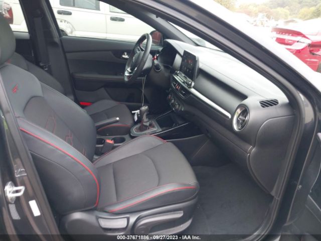 3KPF44AC1ME417686 KIA FORTE GT