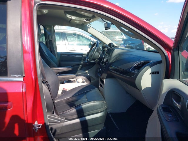 2C4RC1BG4ER243533 Chrysler Town & Country Touring