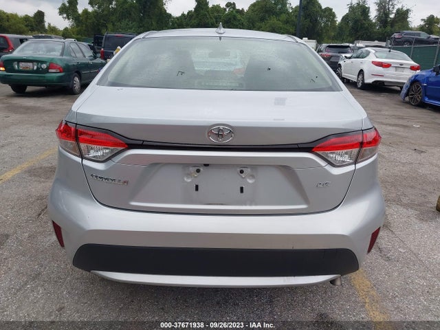 Toyota COROLLA LE 2022 JTDEPMAE1N3021755 Image 17