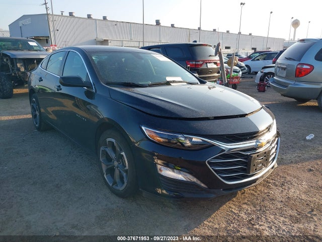 2022 1G1ZD5ST2NF122551 main image