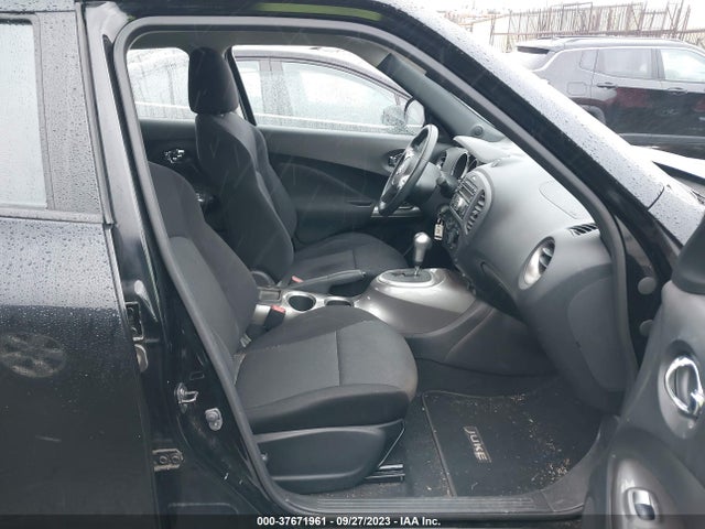 2012 NISSAN JUKE S VIN: JN8AF5MV8CT120416