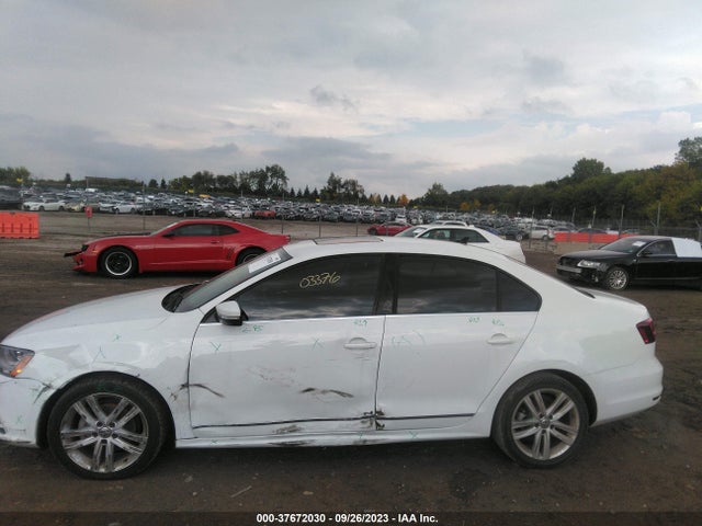 3VWL17AJ4HM211850 Volkswagen Jetta 1.8t Sel