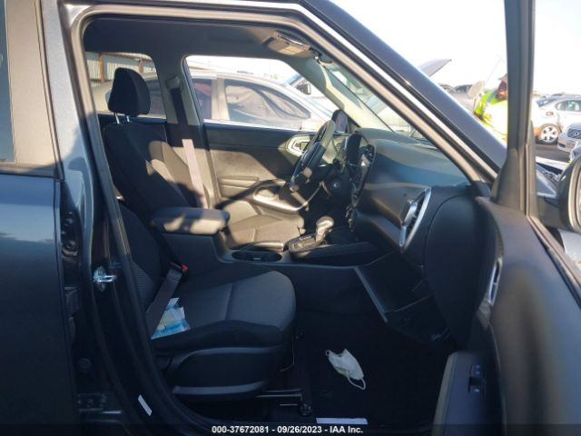 KNDJ23AU7N7827204 KIA SOUL LX