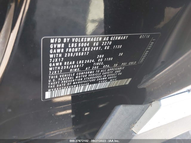 WVGSV7AX4HW509446 Volkswagen Tiguan Wolfsburg Edition