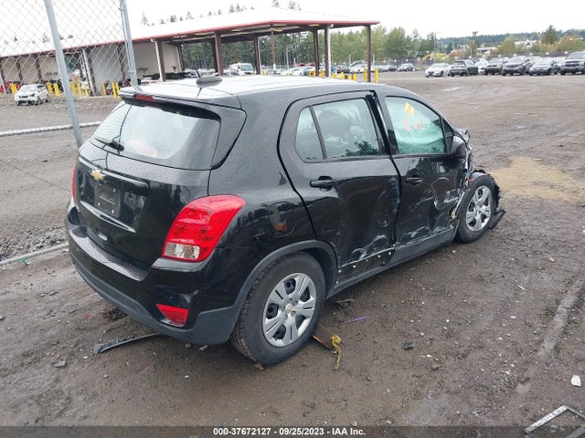 Chevrolet TRAX LS 2017 3GNCJKSB4HL203404 Image 4