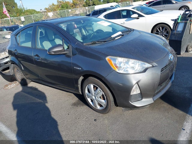 Toyota Prius C One/three/two/four 2014 JTDKDTB31E1566627 Image 1