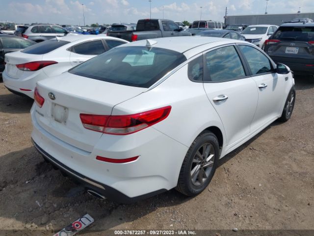 5XXGT4L38LG434303 KIA Optima Lx