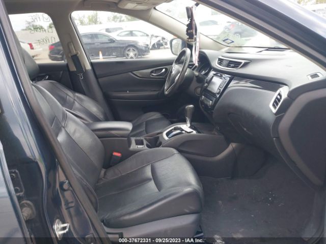 5N1AT2MV1FC785564 Nissan Rogue Sl