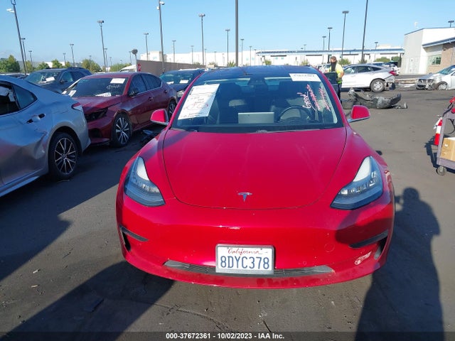 2018 Tesla 3, VIN: 5YJ3E1EAXJF010432