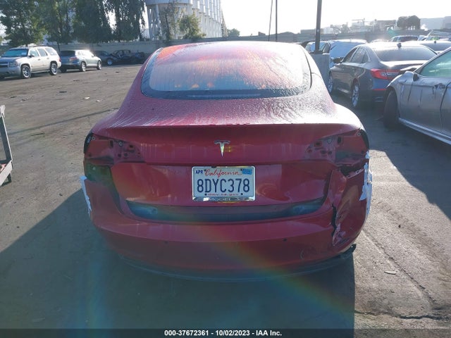 2018 Tesla 3, VIN: 5YJ3E1EAXJF010432