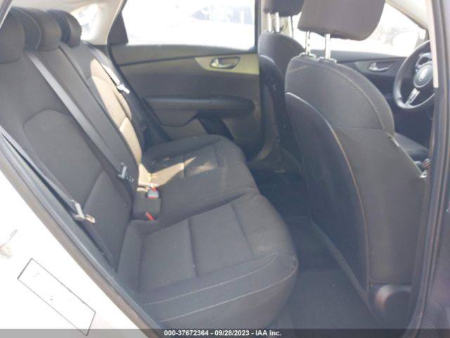 3KPF24AD7ME307689 KIA Forte Lxs