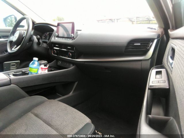 5N1AT3BB4MC767913 Nissan ROGUE SV