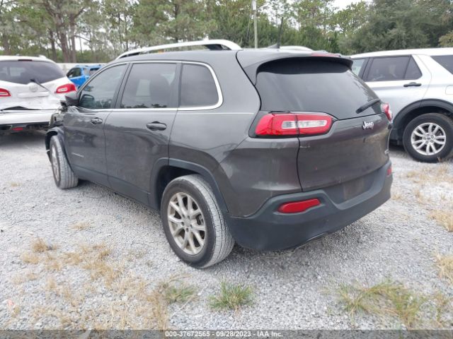 1C4PJLLB8JD510424 Jeep Cherokee Latitude Plus