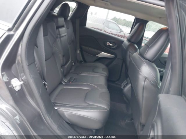 1C4PJLLB8JD510424 Jeep Cherokee Latitude Plus