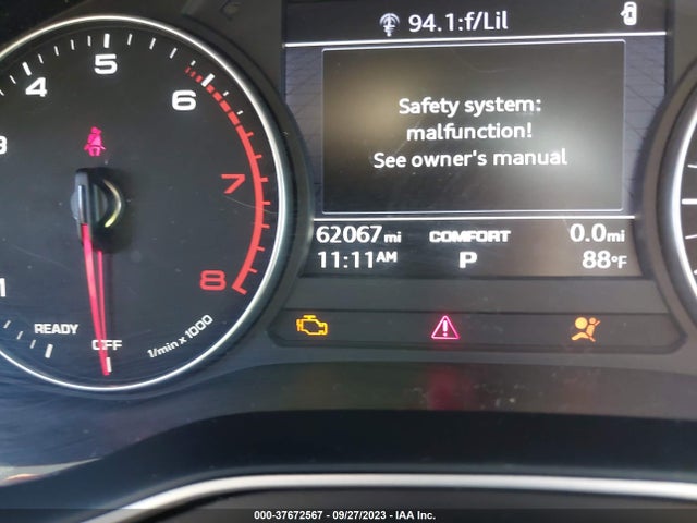 WAUKMAF45JA079008 Audi A4 Premium/tech Premium