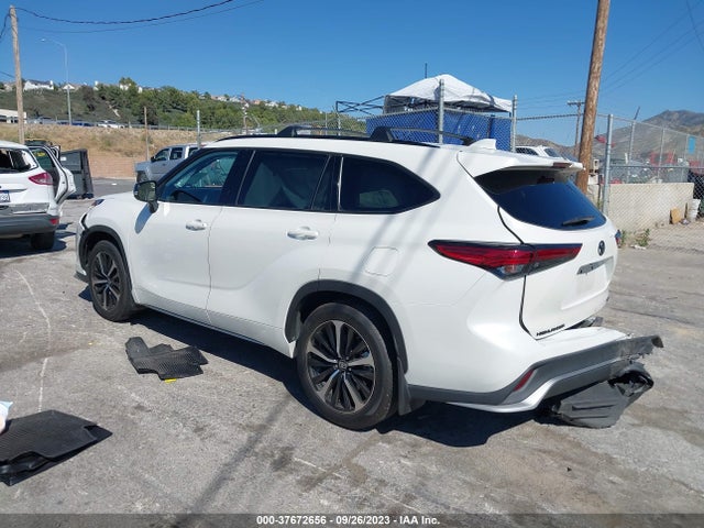 Toyota Highlander Xse 2021 5TDJZRAH0MS060463 Image 8