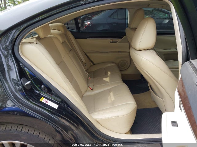 2013 LEXUS ES 350 4DR SDN VIN: JTHBK1GG9D2004682