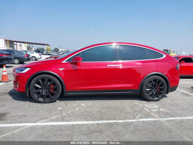 Tesla Model X P90d/75d/p100d 2016 5YJXCBE40GF005143 Image 14