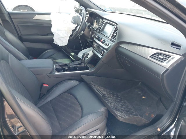 2018 HYUNDAI SONATA SPORT VIN: 5NPE34AF6JH719894