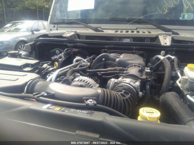 1C4HJWDG3HL660151 Jeep Wrangler Unlimited Sport