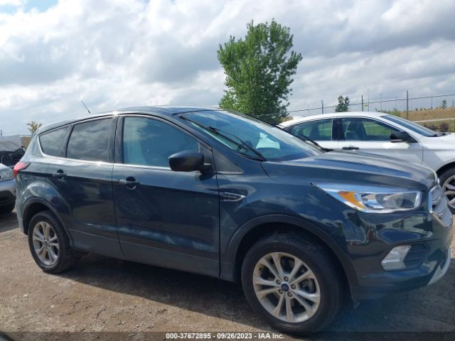 1FMCU9GD0KUB14229 Ford ESCAPE SE