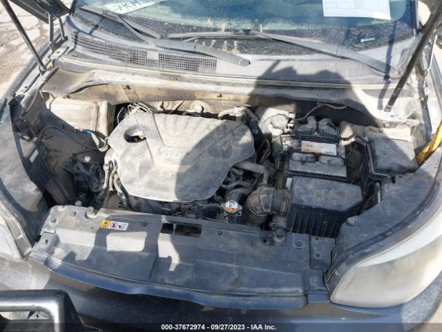 KNDJN2A27F7171121 KIA Soul Base