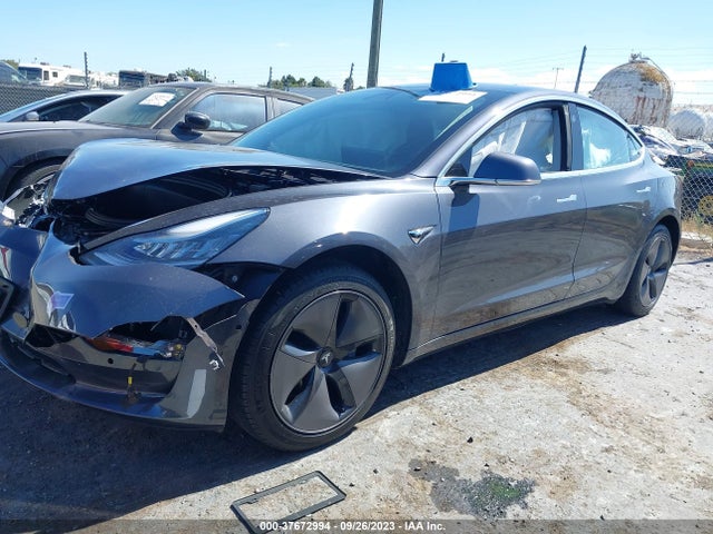 Tesla Model 3 Range Battery 2018 5YJ3E1EAXJF157589 Image 2