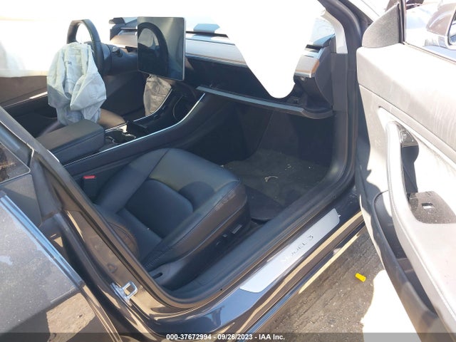 Tesla Model 3 Range Battery 2018 5YJ3E1EAXJF157589 Image 5