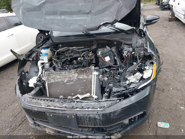 1VWAS7A37GC053803 Volkswagen Passat 1.8t S