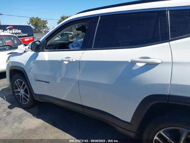 Jeep Compass Latitude W/sun/wheel Pkg 2018 3C4NJCBB1JT460968 Image 13