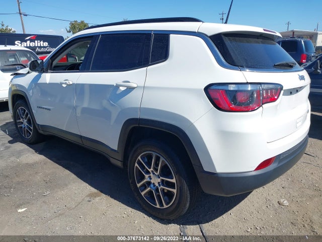 Jeep Compass Latitude W/sun/wheel Pkg 2018 3C4NJCBB1JT460968 Image 3