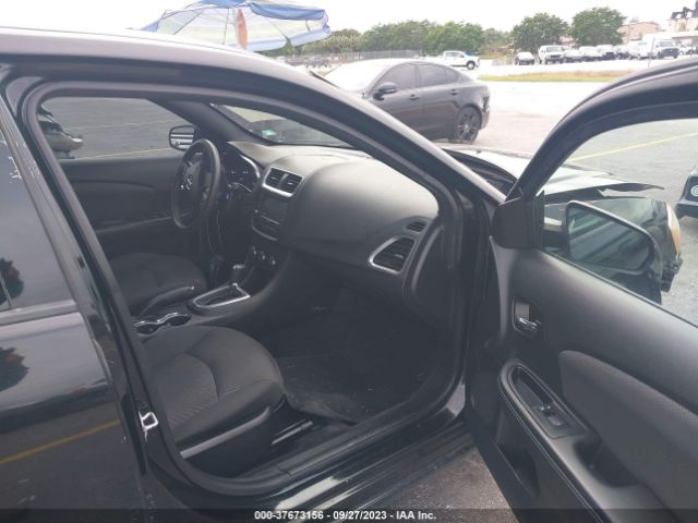 1C3CDZAB4EN138435 Dodge AVENGER SE