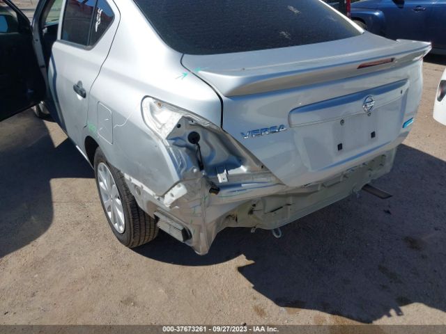 3N1CN7AP8FL877787 Nissan Versa S Plus