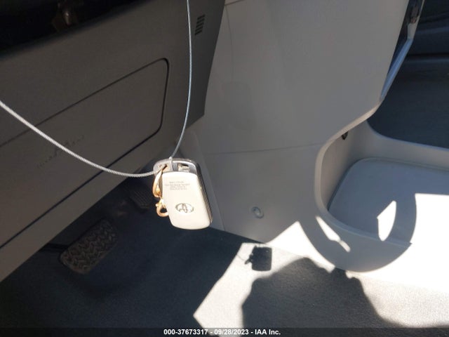 Toyota Sienna Xle Auto Access 2019 5TDYZ3DC0KS990520 Image 11