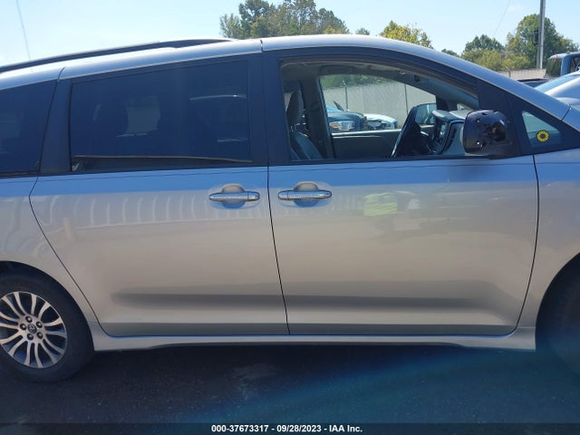 Toyota Sienna Xle Auto Access 2019 5TDYZ3DC0KS990520 Image 13
