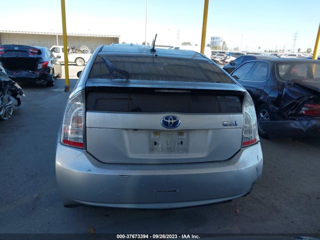 Toyota PRIUS PLUG-IN 2014 JTDKN3DP9E3057418 Image 9